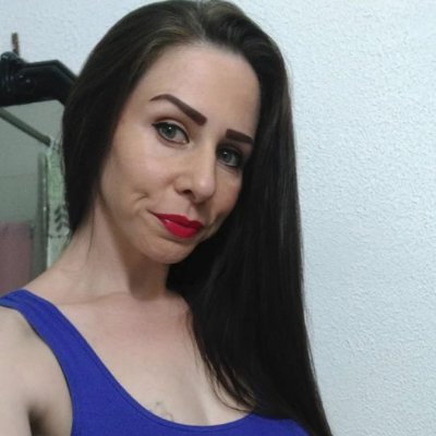 Profile Picture of Charmed Vaper (@ChristyMireles_) on Twitter