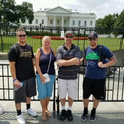 Profile Picture of Debbie DeVries (@DebbieDeVries6) on Twitter