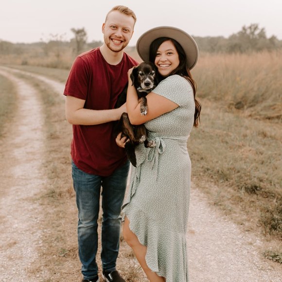 Profile Picture of Brittni Lambing (@bfit) on Poshmark