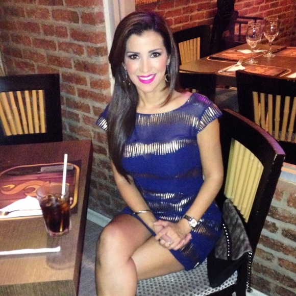 Profile Picture of Andrea Mawyin (@amawyint) on Poshmark