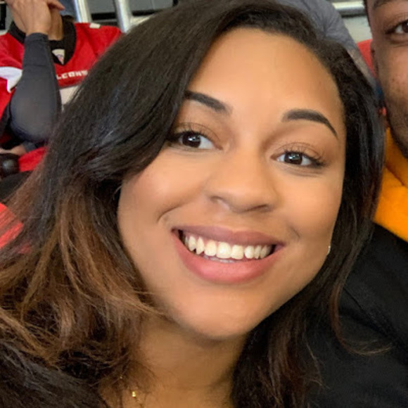 Profile Picture of Jena Thomas (@jenathomas682) on Poshmark