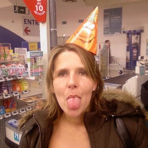 Profile Picture of Virginie Guillot (@vivi94800) on Myspace