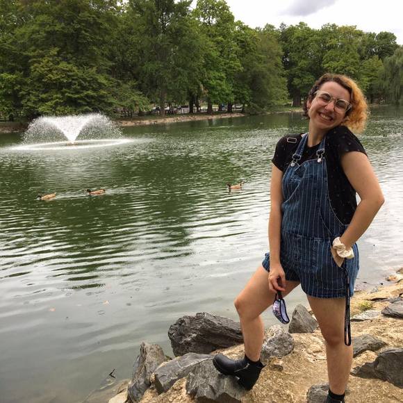 Profile Picture of Skylar Rella (@tigerears248) on Poshmark