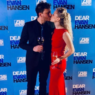 Profile Picture of Hannah Lindsey (@h_lindsey1) on Twitter