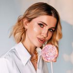Profile Picture of Аппаратный массаж | Шугаринг | Воск | Депиляция | Орёл (@wowskin_studio) on Instagram