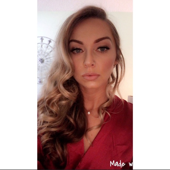 Profile Picture of Nicole Confessore (@ntc123) on Poshmark