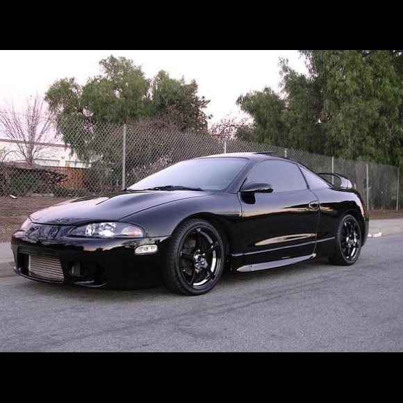 Profile Picture of Michael Swan (@micswa0802) on Poshmark