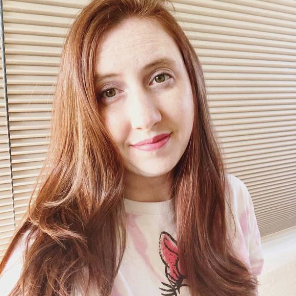 Profile Picture of Melody Veltman (@melodyveltman) on Poshmark