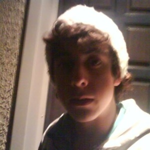 Profile Picture of Lewis Lou (@sommebaudie) on Myspace