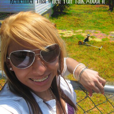 Yesenia Esquivel - Twitter Profile Picture of Yesenia Esquivel (@yesiesquivel) on Twitter