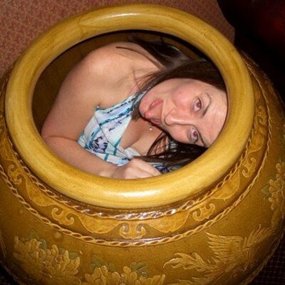 Profile Picture of June Walsh (@walshy310) on Twitter