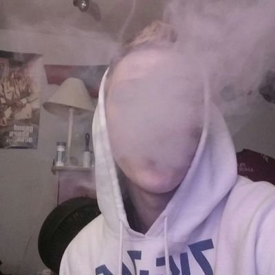 Profile Picture of David Eberhardt (@stonerfc420) on Twitter