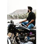 Profile Picture of 𝓑𝓱𝓪𝓼𝓴𝓮𝓻 𝓢𝓸𝓷𝓲 ♛ (@bhaskersoni) on Instagram