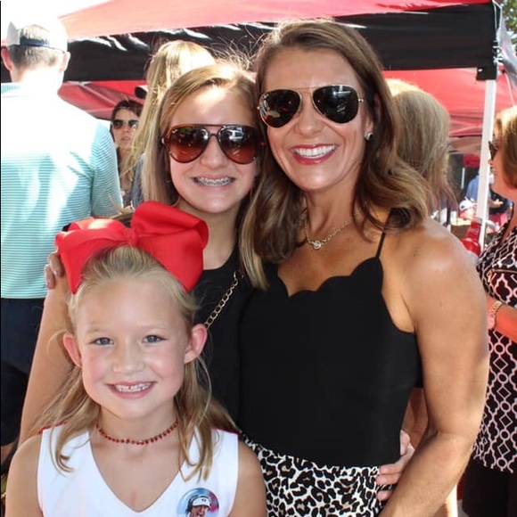 Profile Picture of Mary Varnedoe (@marymobleyv) on Poshmark