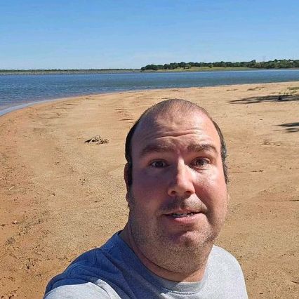 Profile Picture of Derrick lou (@derrick.lou) on Tiktok