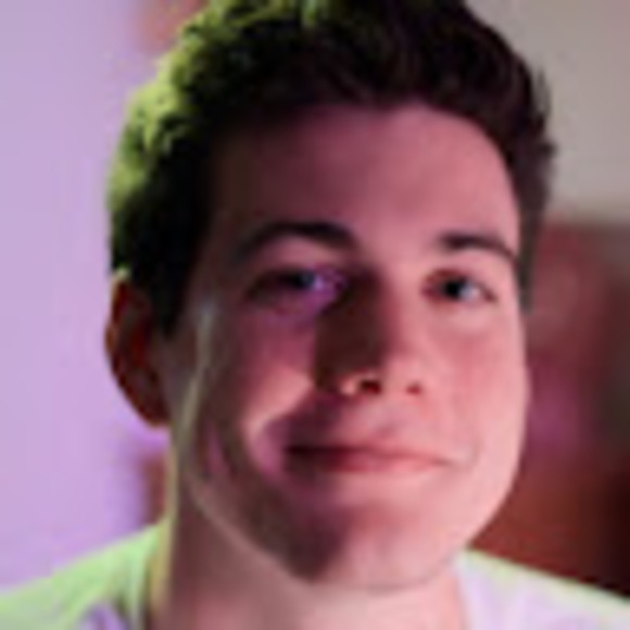 Profile Picture of Ted Nivison (@tednivison) on Poshmark