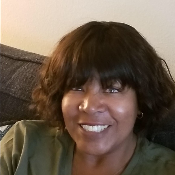 Profile Picture of Pamela Marshall (@pla4life) on Poshmark