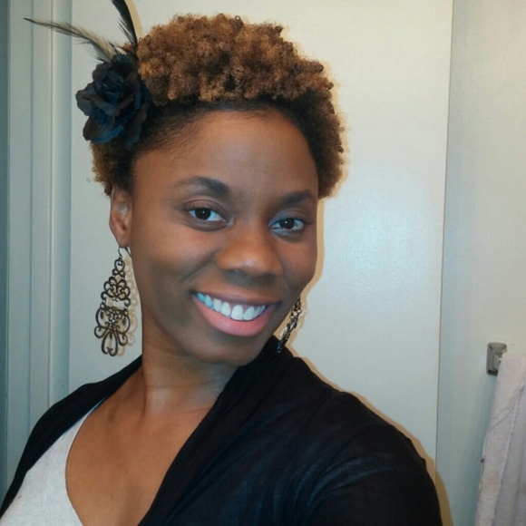 Ayesha Shabazz - Poshmark Profile Picture of Ayesha Shabazz (@tootsie2004) on Poshmark