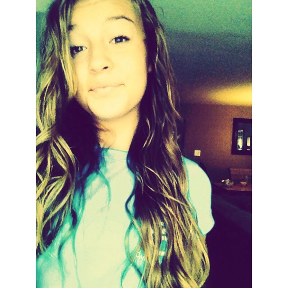Profile Picture of Desiree Ramos (@desireeramos) on Poshmark