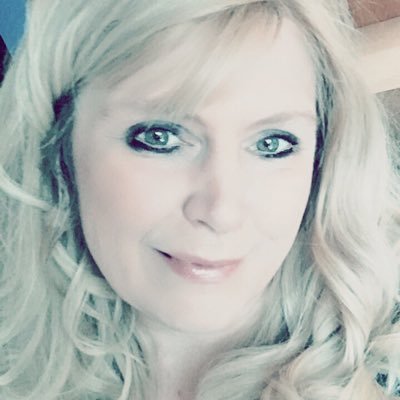 Profile Picture of Deb Bruce (@Savage_Celt) on Twitter