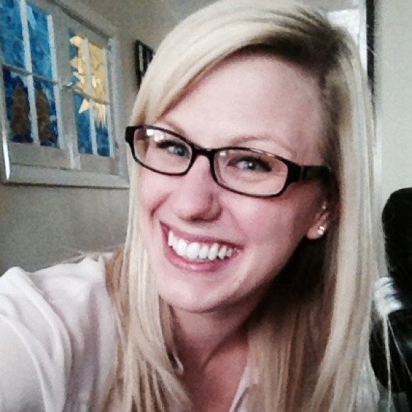 Profile Picture of Brooke Bachelor (@mrs_bach) on Poshmark