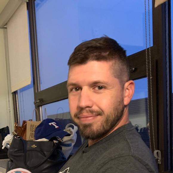 Profile Picture of Jeff Balogh (@bal1361) on Poshmark