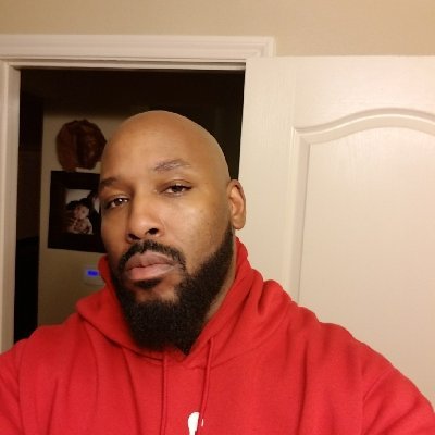 Profile Picture of Vincent Baxter (@VincentBaxter16) on Twitter