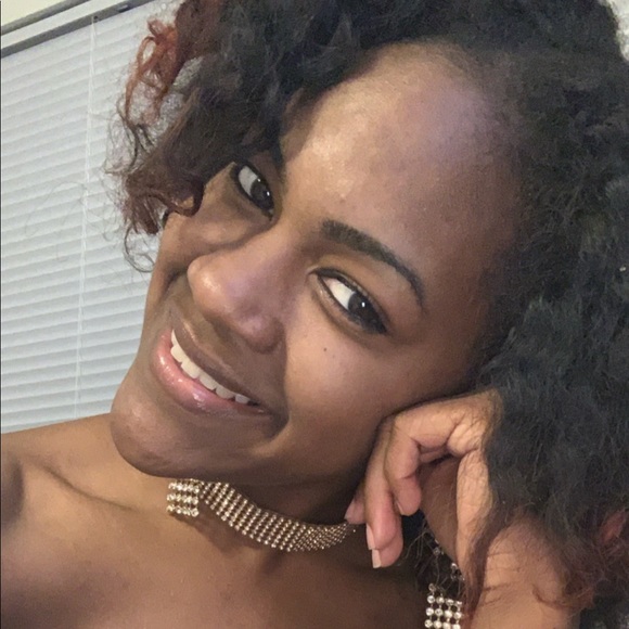 Profile Picture of Jade Moody (@jademoody95) on Poshmark