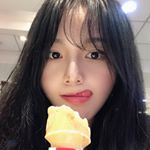 Profile Picture of 채영 (@cc._.y) on Instagram