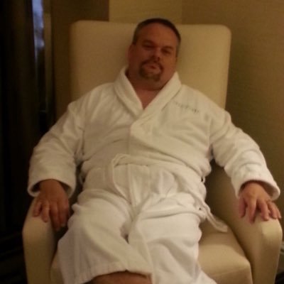 Profile Picture of Dave Zella (@DaveZella) on Twitter