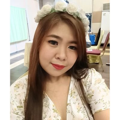 Profile Picture of Christine Agustin (@chinitaagustin) on Twitter