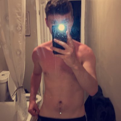 Profile Picture of Connor (@ConnorLough7) on Twitter