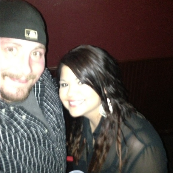 Profile Picture of April Carson (@aprilcarson) on Poshmark