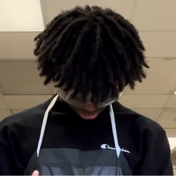 Profile Picture of Nicholas Reid (@nicholasreidjr) on Poshmark