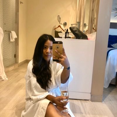 Profile Picture of Arely (@arellssa) on Twitter