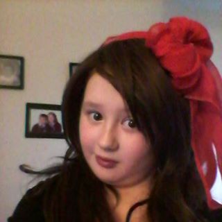 Profile Picture of Halle Simmons (@Halle-Simmons) on Facebook