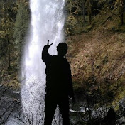 Profile Picture of Josh Sinclair (@Tarmalo) on Youtube