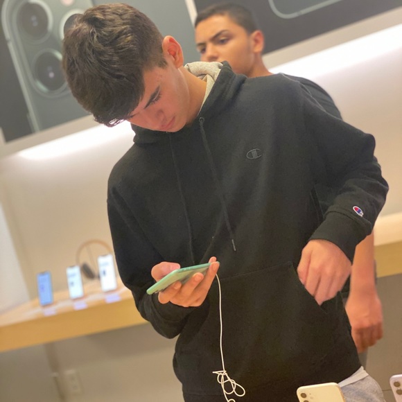Profile Picture of Nick Virzi (@nick_virzii) on Poshmark