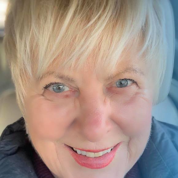 Profile Picture of Lynn Mckesson (@lynnmck) on Poshmark