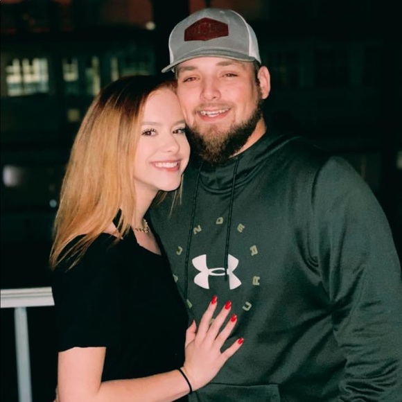 Profile Picture of Gabriel Fladung (@gabrielfladung) on Poshmark