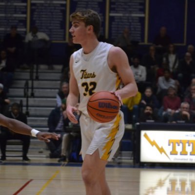 Profile Picture of Dominic Martinelli (@dom_martinelli3) on Twitter