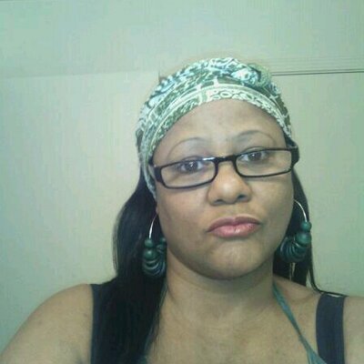 Profile Picture of Antoinette Cox (@sugarbrutus) on Twitter