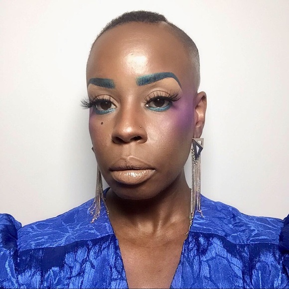 Profile Picture of Khalilah Neals (@khalilahneals) on Poshmark