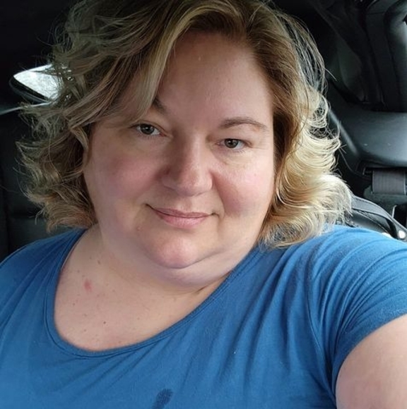 Profile Picture of Jess Templar (@jtbryant2003) on Poshmark