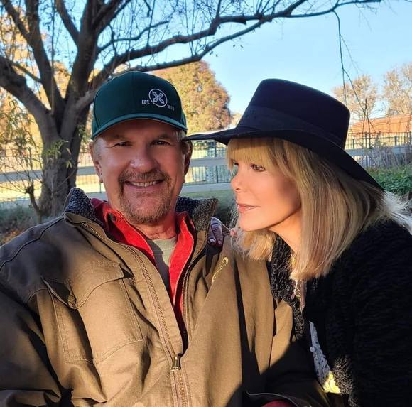 Profile Picture of Steven d. Guy (@cardiffsguy) on Poshmark