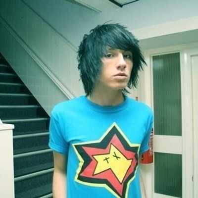 Profile Picture of Zack Fallon (@zach_emo) on Twitter