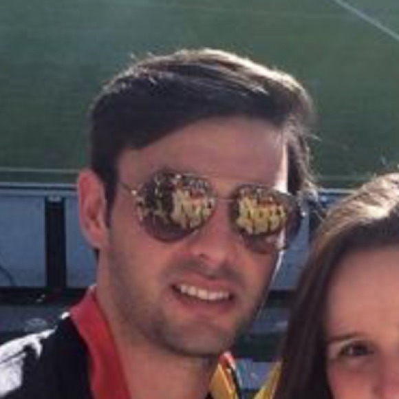 Profile Picture of Daniel Baum (@danicda100) on Poshmark