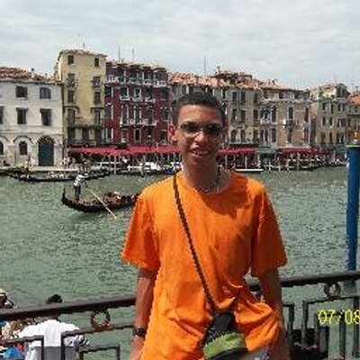 Profile Picture of William K Gee (@CosmoSaber) on Twitter