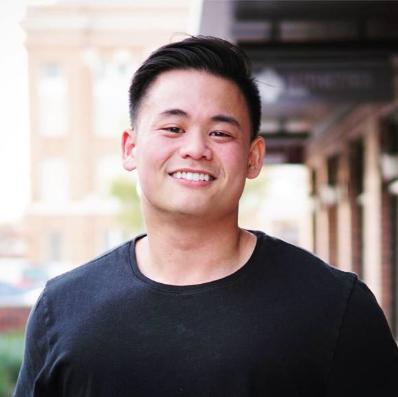 Profile Picture of Jason Chau (@jason_chauu) on Poshmark