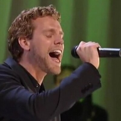 Profile Picture of Fans Adam Pascal (@FansAdamPascal) on Twitter